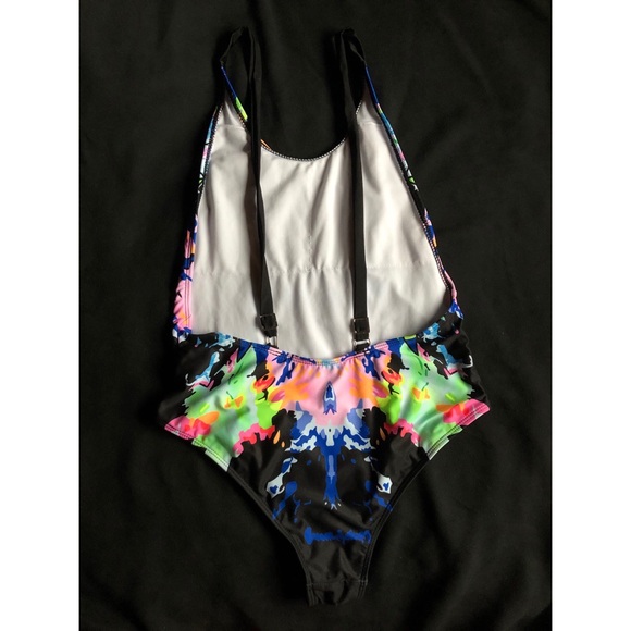 Trippy one-piece swimsuit - Picture 3 of 6